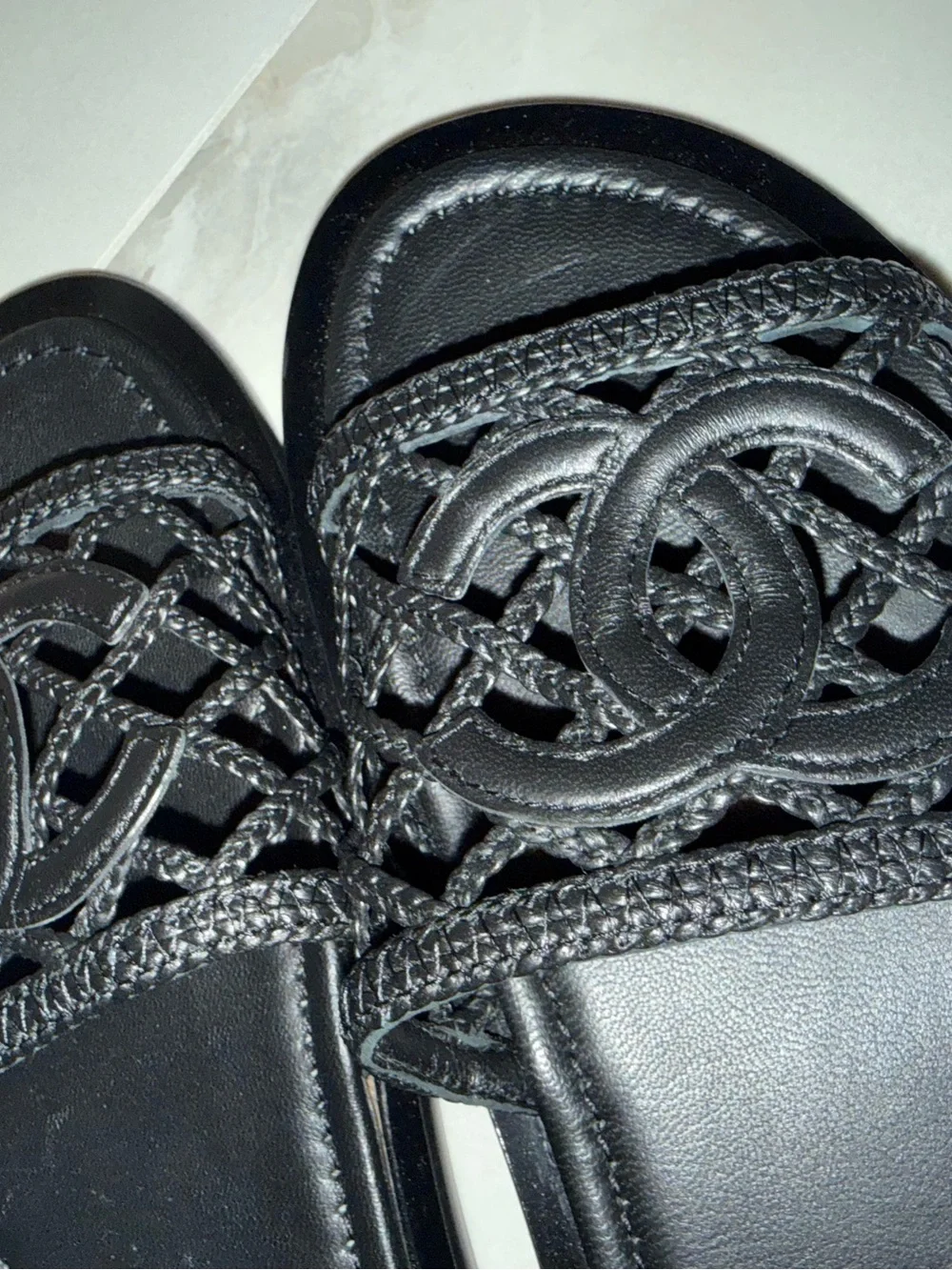 CHANEL Women's Black Slide Sandals with Interlaced Logo sz 38.5
